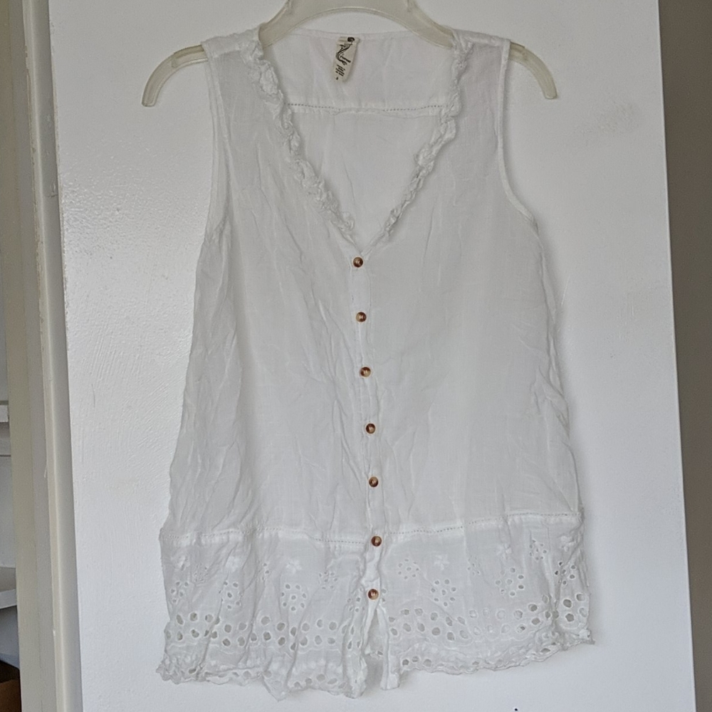White button up cotton summer top